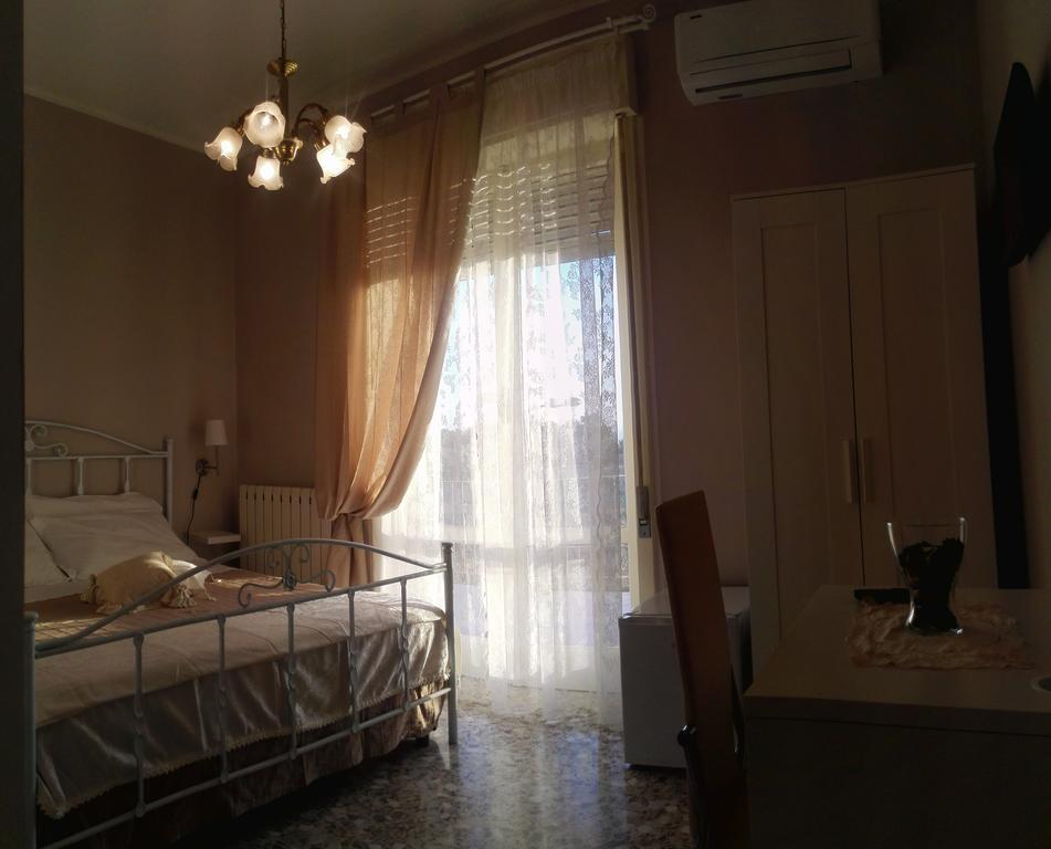 La Fonte Bed & Breakfast Syracuse Cameră foto